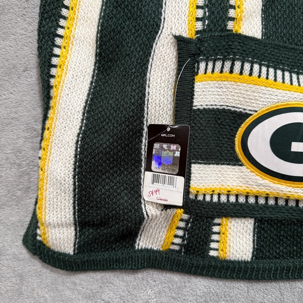 NFL Green Bay Packers Knit Baja Hoodie - Green, White & Yellow Size Medium - Picture 2 of 8